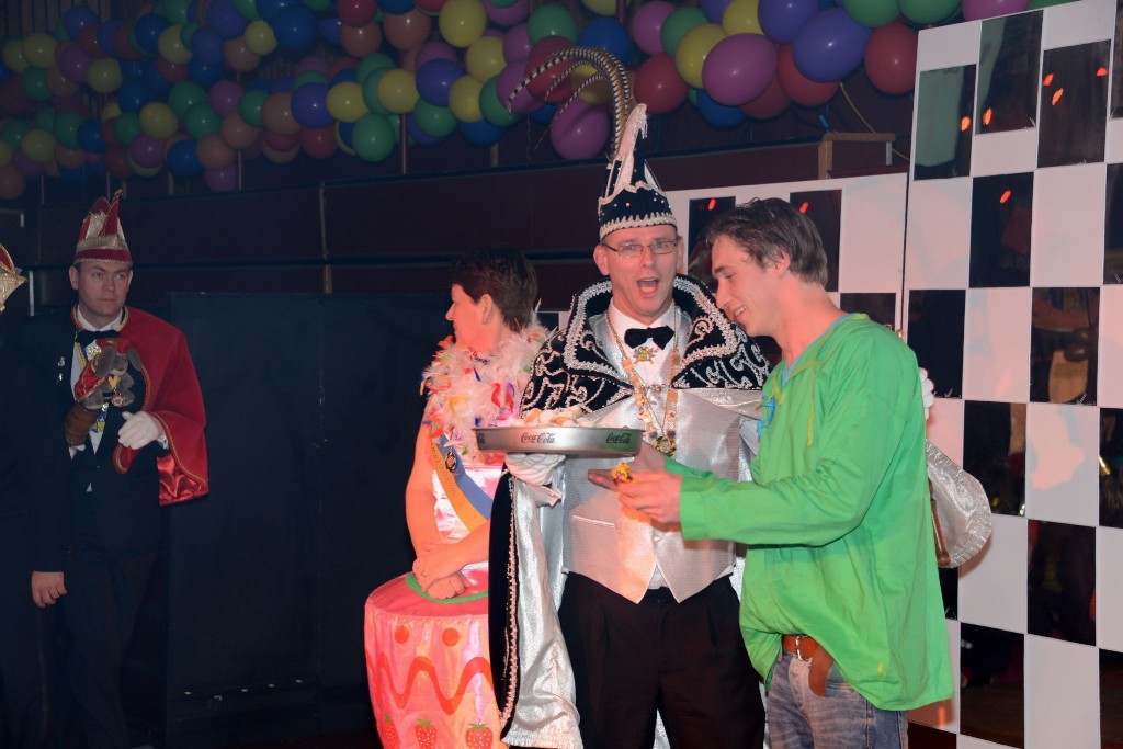 ../Images/Jubileum feest 5x11 130.jpg